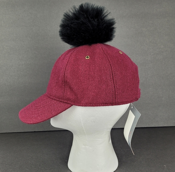 Betmar Pom Pom Cap Hat NEW - Picture 3 of 8